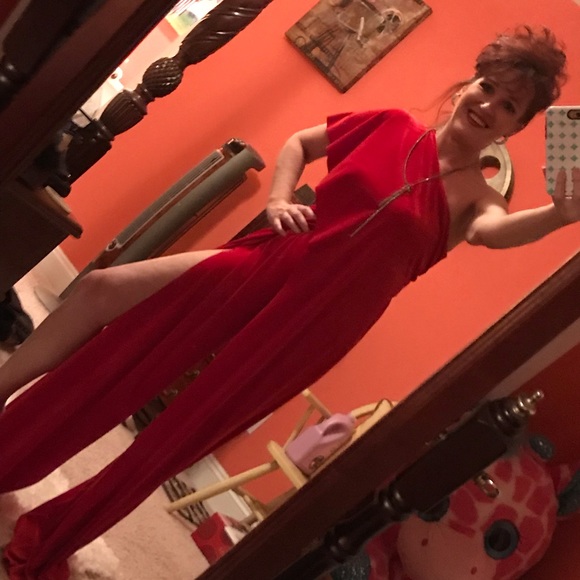 Red Velvet One Shoulder Boutiqe Split Front Jumper - Picture 1 of 6